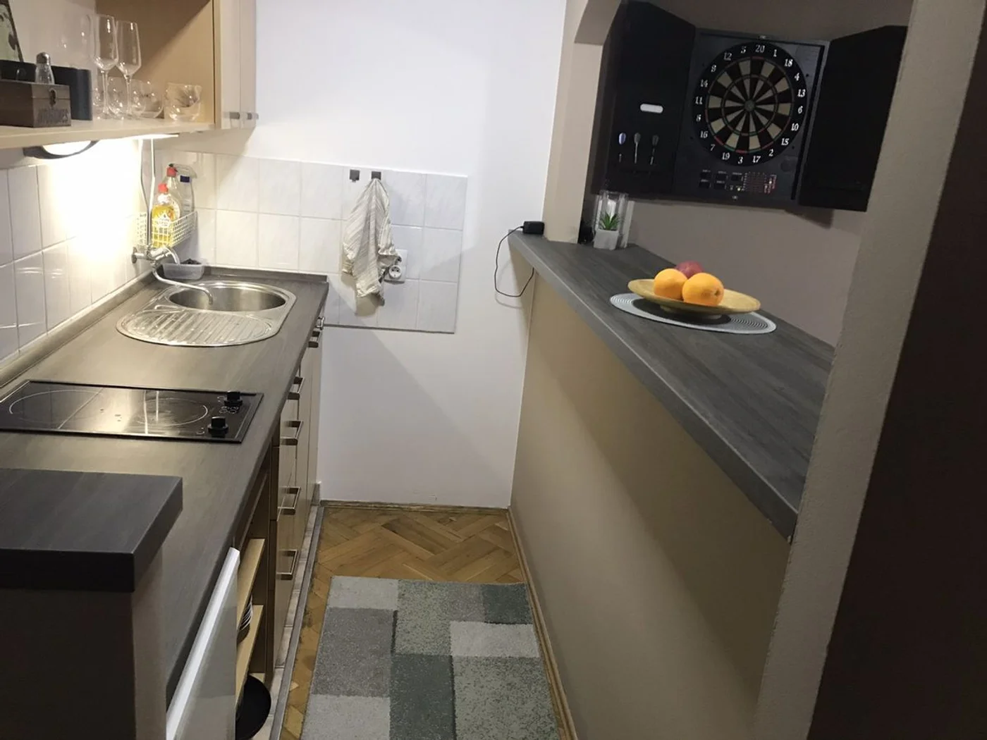 single-property-img-63bea438ef921bea8336995d