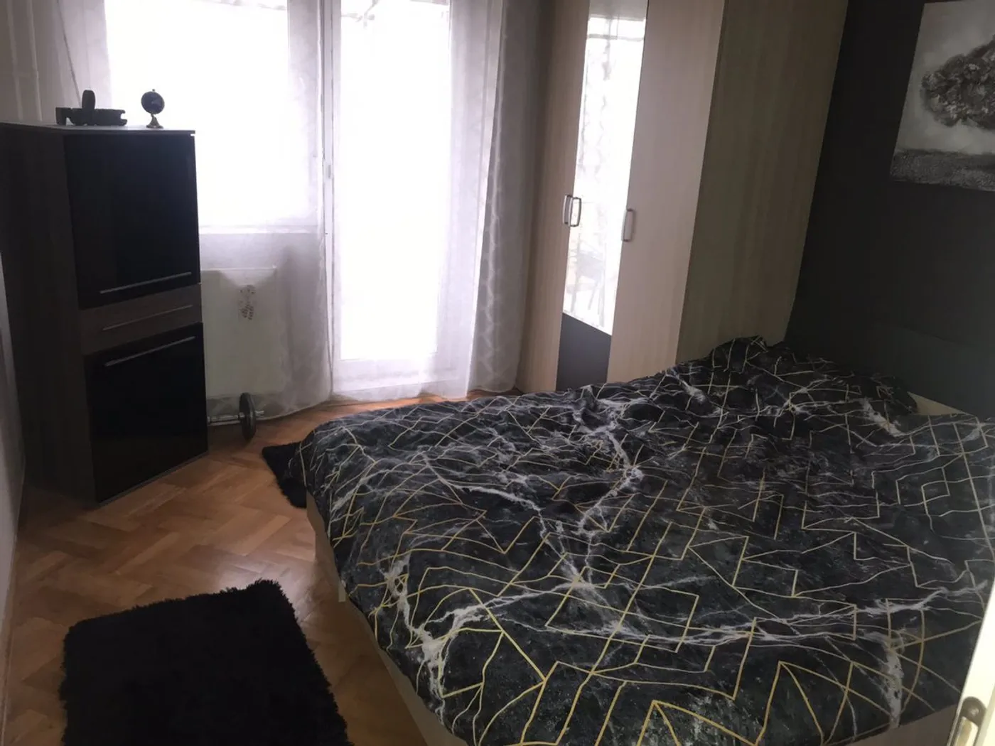 single-property-img-63bea438ef921bea8336995a