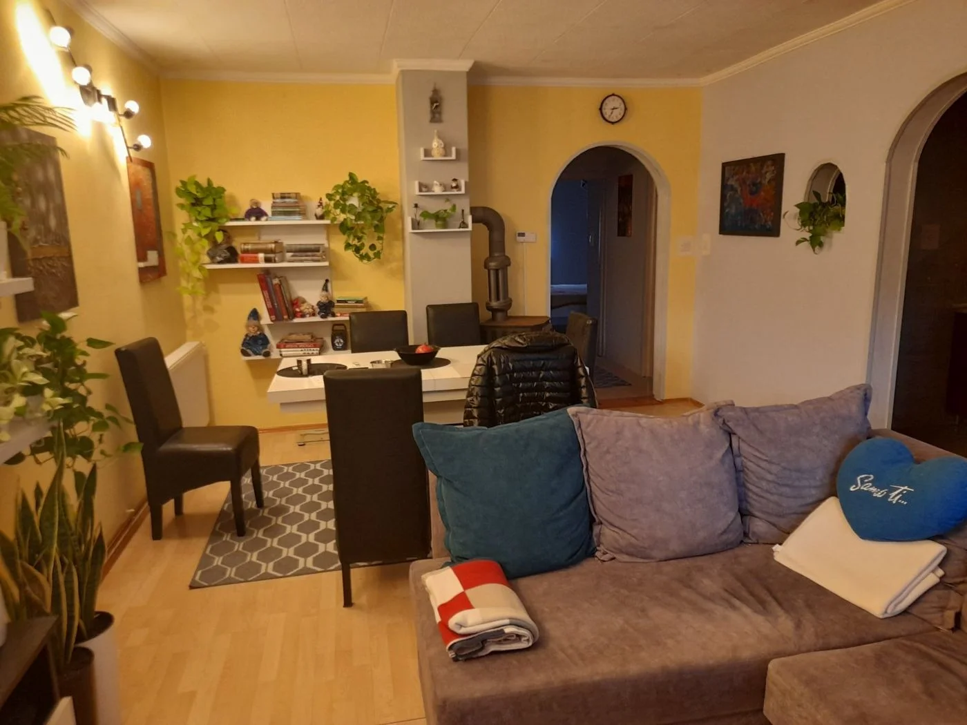 stan na prodaju Petrovaradin 69m2 504455