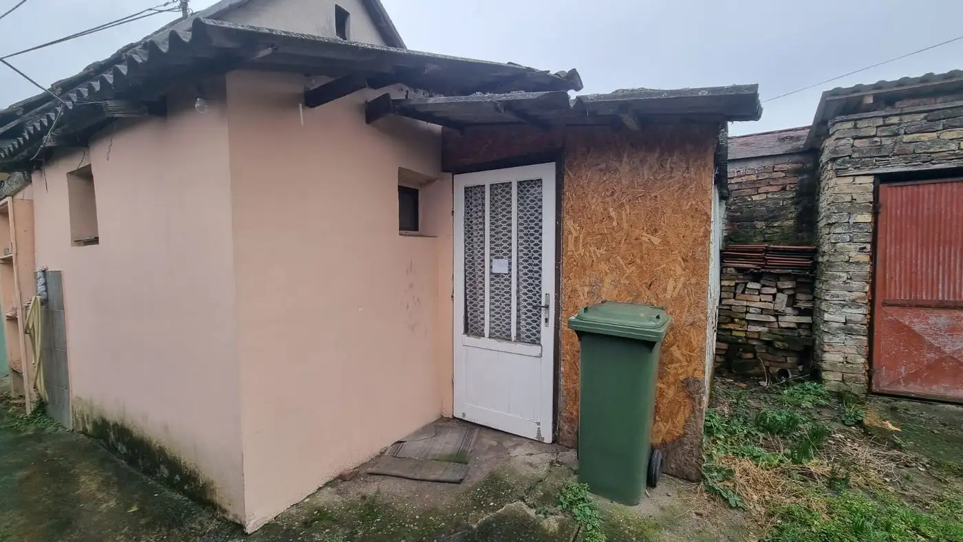 stan na prodaju Petrovaradin 43m2 504679