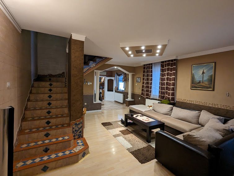 kuca na prodaju Temerin 193m2 504666