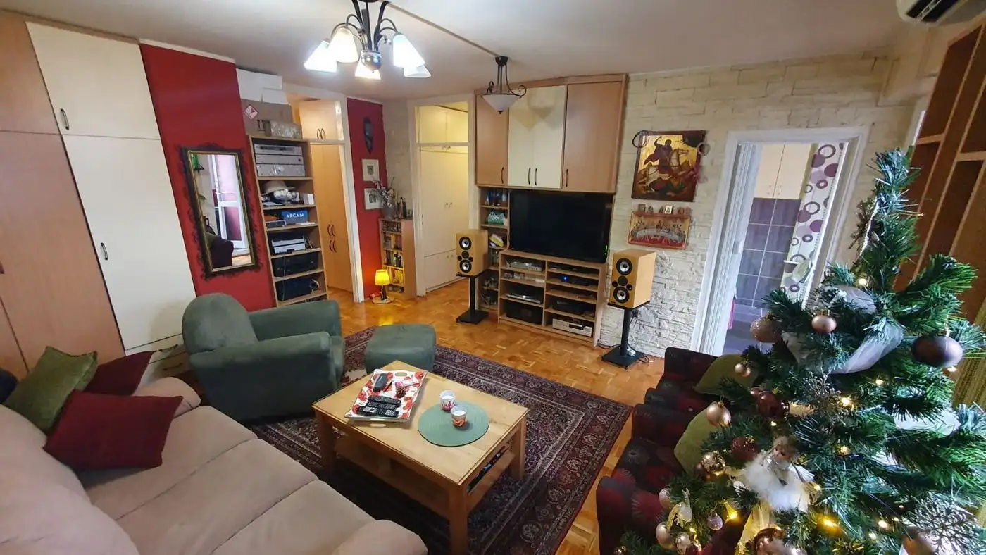 stan na prodaju Novi Sad, 70m2 504316