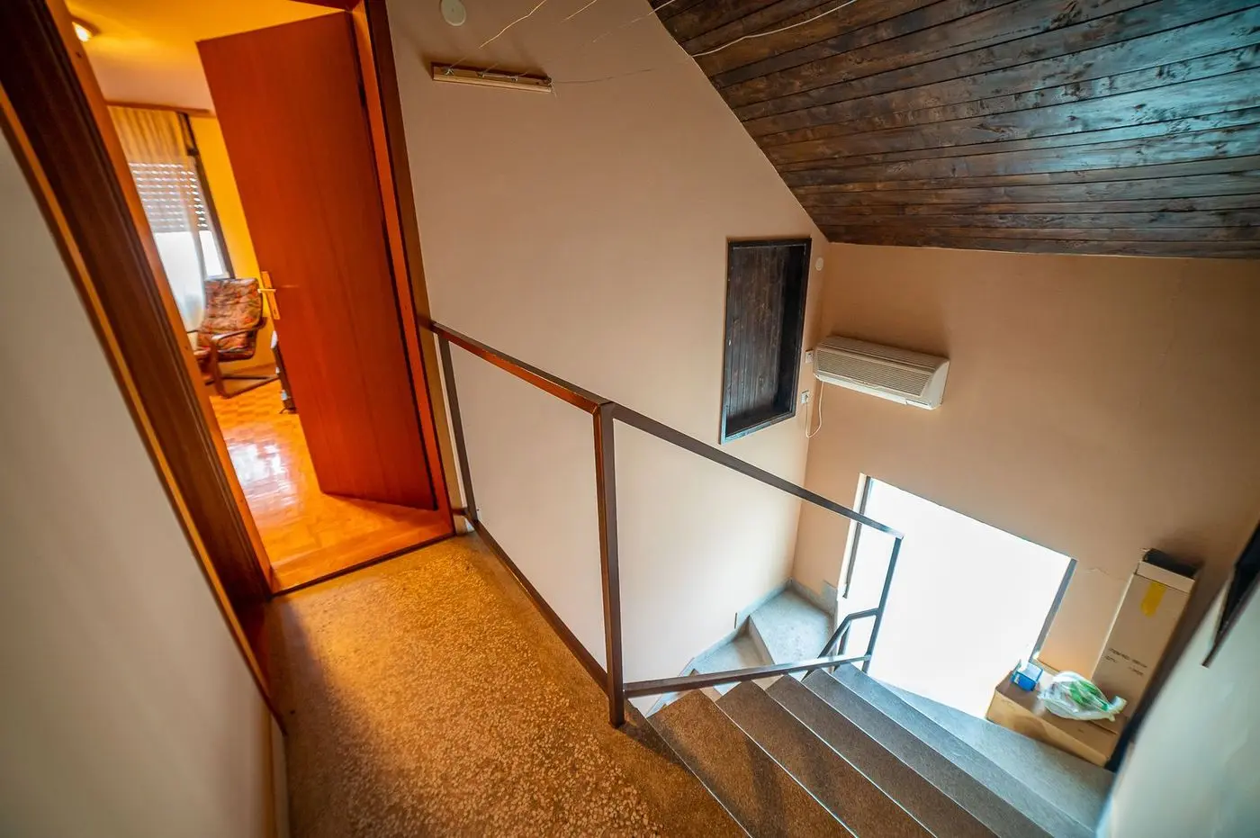 kuca na prodaju Ledinci 120m2 504172