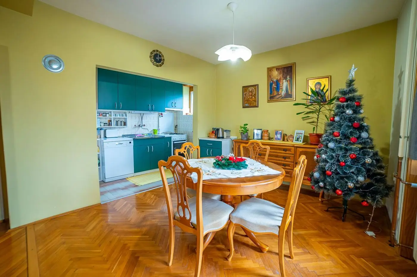 kuca na prodaju Ledinci 120m2 504172