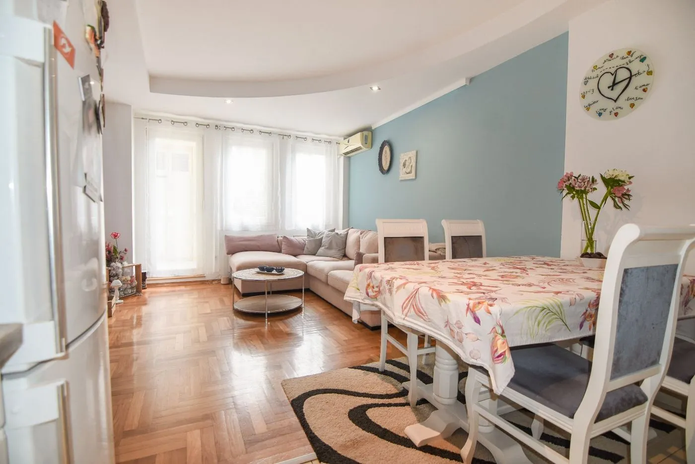 stan na prodaju Novi Sad 66m2 504588