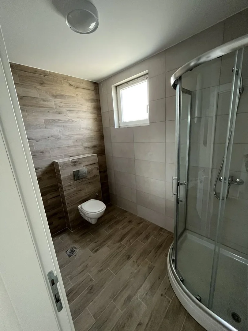 single-property-img-63dbc6c343757c83942dab72