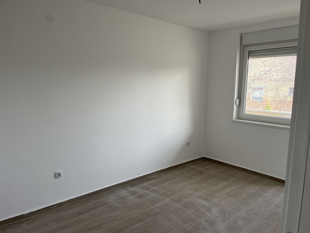 single-property-img-63dbc6c343757c83942dab76
