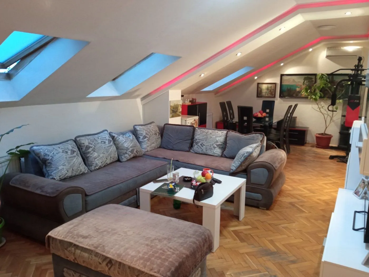 stan na prodaju Novi Sad 85m2 505236